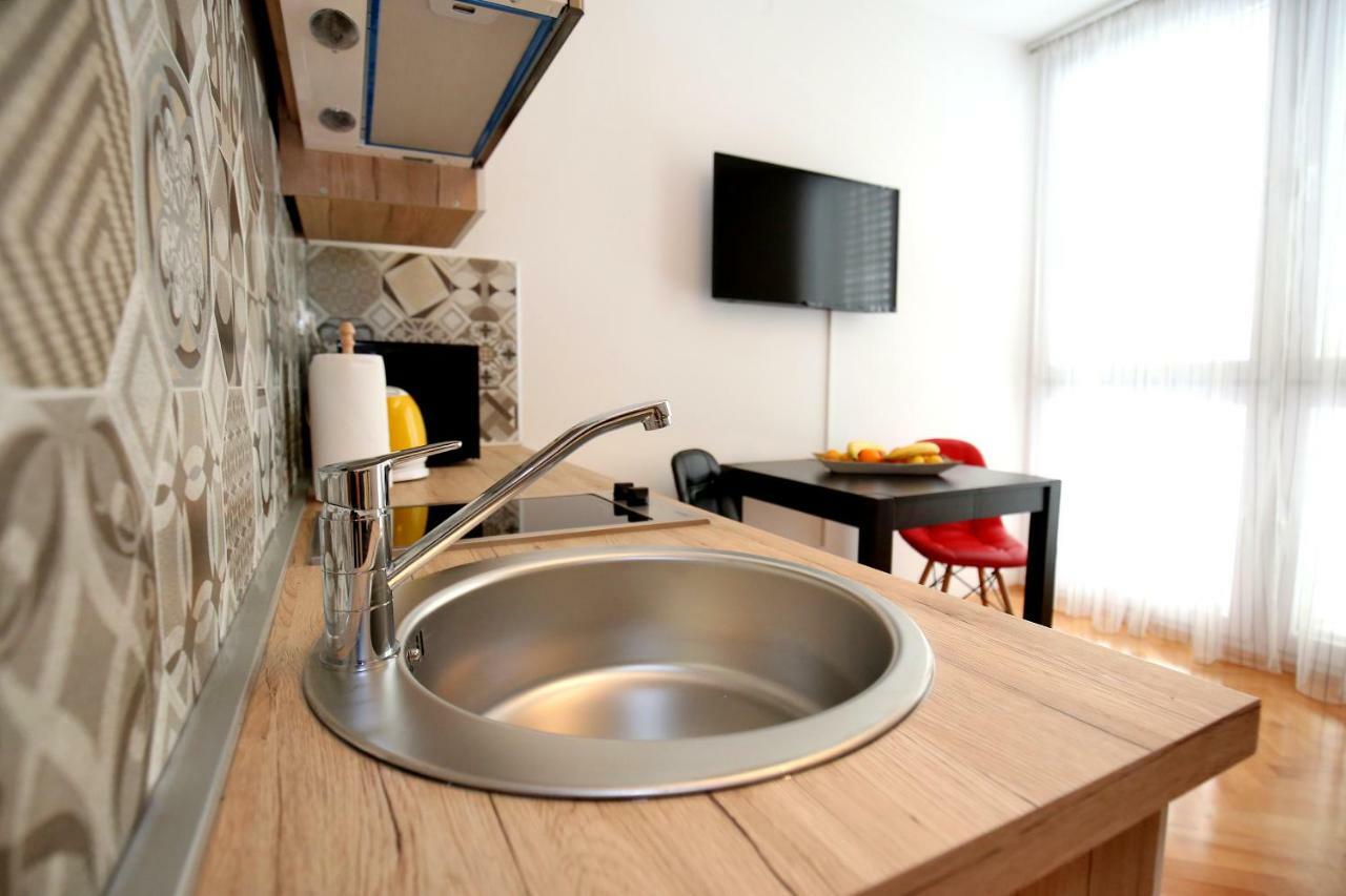 Apartment Noah ザダル エクステリア 写真